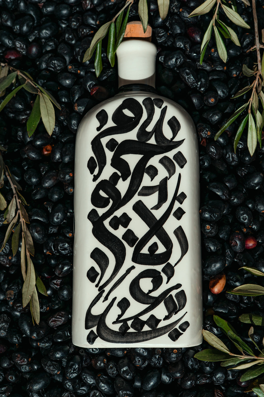 BOUTEILLE D'HUILE | CALLIGRAPHIE NOIRE