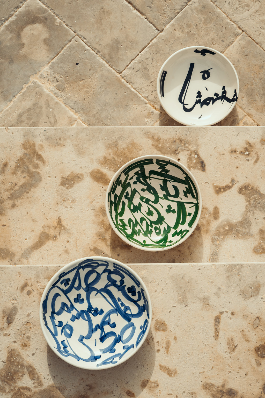 ASSIETTE CREUSE | CALLIGRAPHIE BLEUE