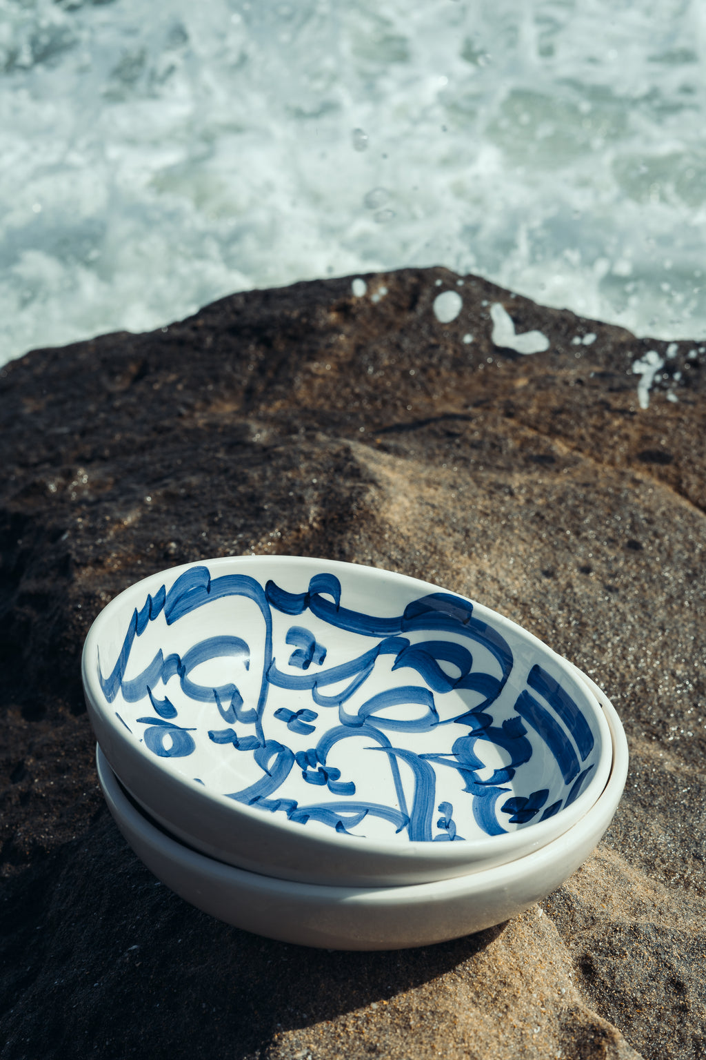 ASSIETTE CREUSE | CALLIGRAPHIE BLEUE